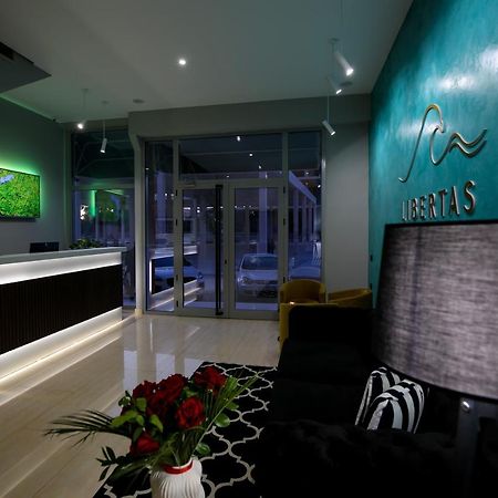 Hotel Libertas Vlorë 외부 사진