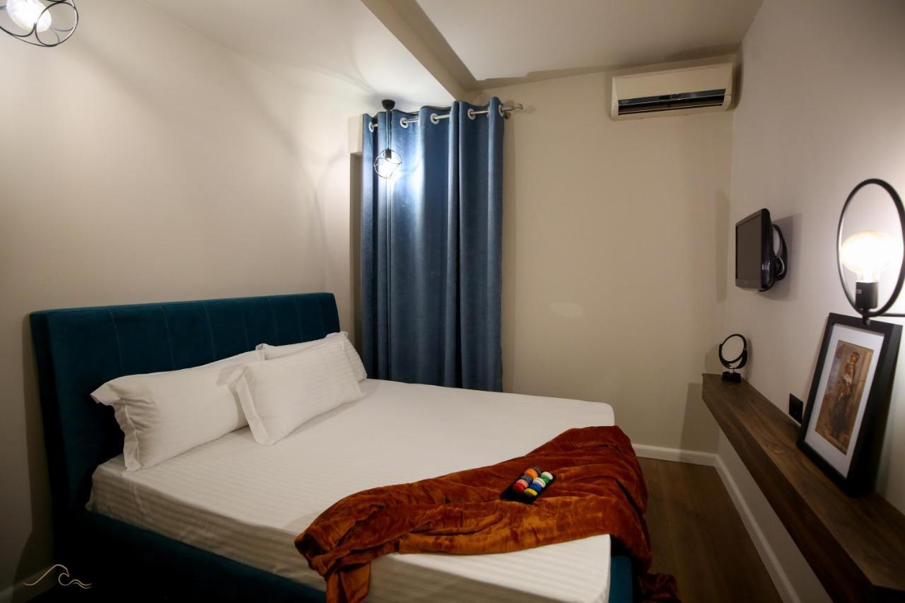 Hotel Libertas Vlorë 외부 사진