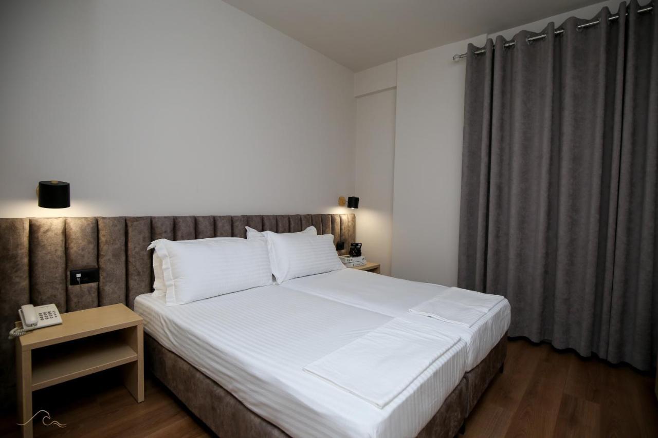 Hotel Libertas Vlorë 외부 사진