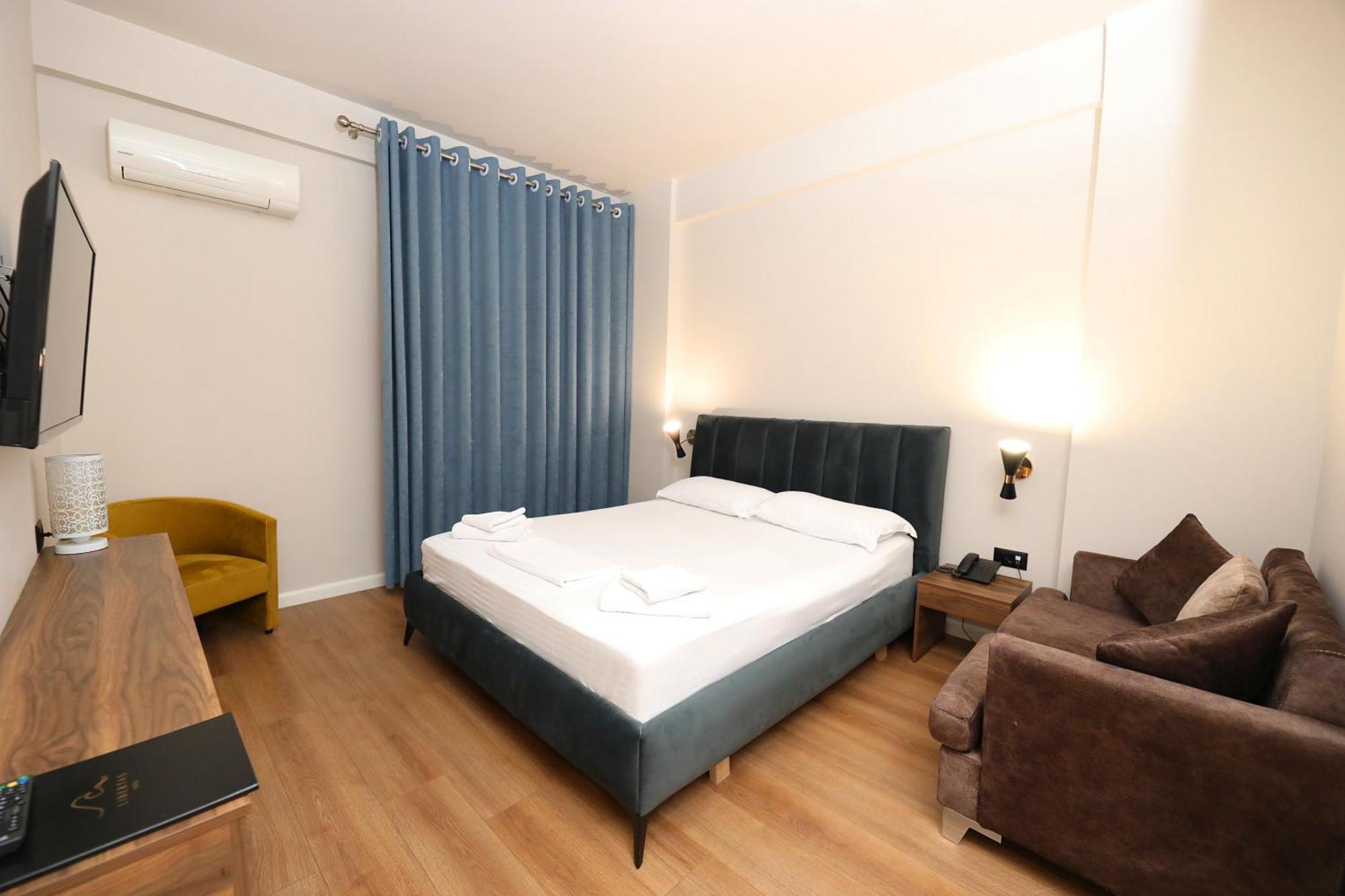 Hotel Libertas Vlorë 외부 사진
