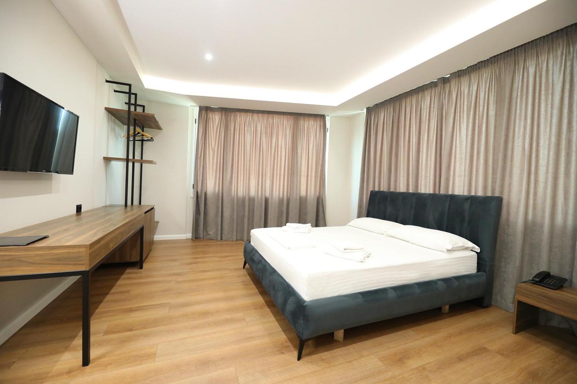 Hotel Libertas Vlorë 외부 사진